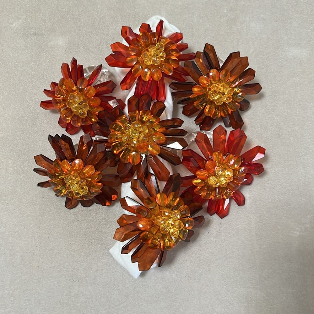 Napkin Holders New - Picture 2 of 3